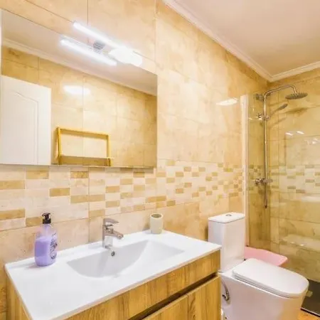 Urbain Cosy - En - 5 Minutes A Pied Apartament *